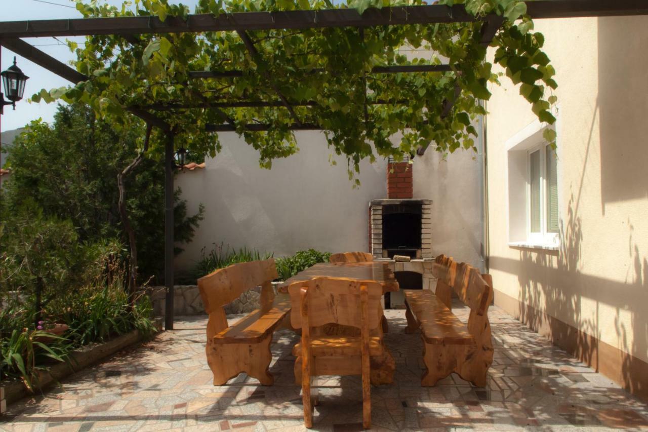 Holiday Home Domi Novi Vinodolski Ngoại thất bức ảnh
